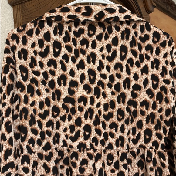 Leopard Print Loose Flowing Long Sleeve Above Knee Length Dress - Picture 8 of 8